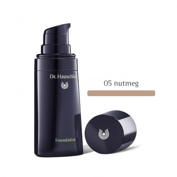 Dr. Hauschka FOUNDATION - 05 Nutmeg 30 ml