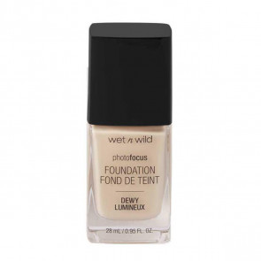 Wet N Wild PhotoFocus Dewy Foundation - Soft Ivory 30 ml